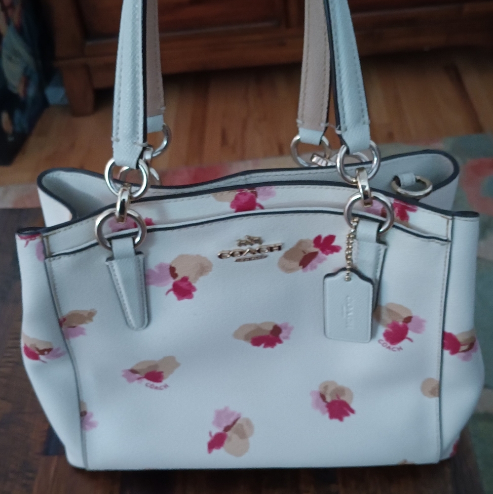 NWOT Ivory with pink flowers Coach purse 12"X8"